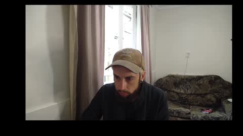 Snapshot of rubitricky chatting on December 5, 6:44 pm RubitRicky online show from December 5, 6:44 pm