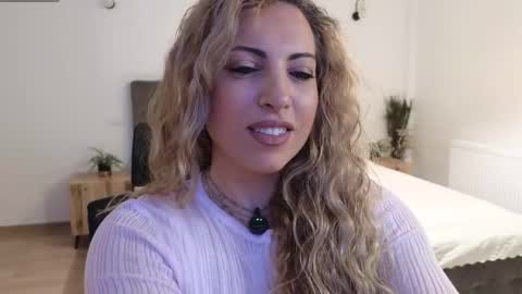 Snapshot of ruby_fit chatting on February 14, 1:57 am Ruby online show from February 14, 1:57 am