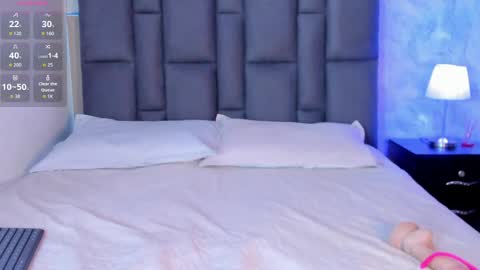 ruby_nights online show from May 26, 12:23 pm