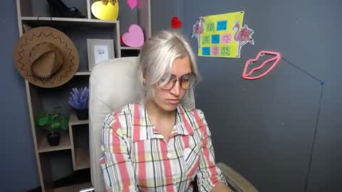 Snapshot of rubydaviss chatting on May 14, 6:31 am Ruby online show from May 14, 6:31 am