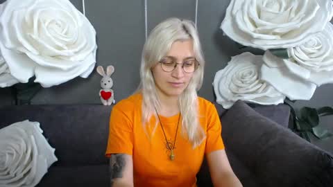 Snapshot of rubydaviss chatting on May 24, 8:19 am Ruby online show from May 24, 8:19 am