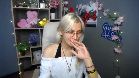 Snapshot of rubydaviss chatting on May 29, 6:22 am Ruby online show from May 29, 6:22 am