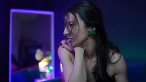  Ruby  online show from December 21, 10:39 pm