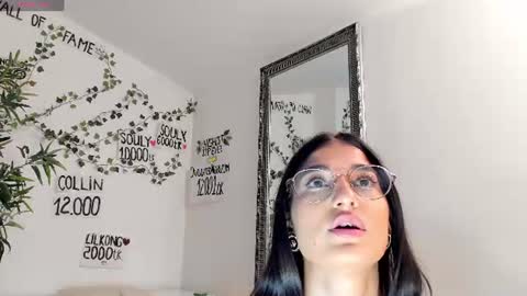 Snapshot of rubyylicious chatting on June 21, 7:38 pm Moona online show from June 21, 7:38 pm