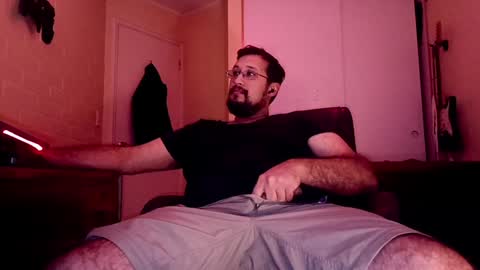 Snapshot of ruck_31 chatting on January 22, 12:27 am  Ruck  online show from January 22, 12:27 am