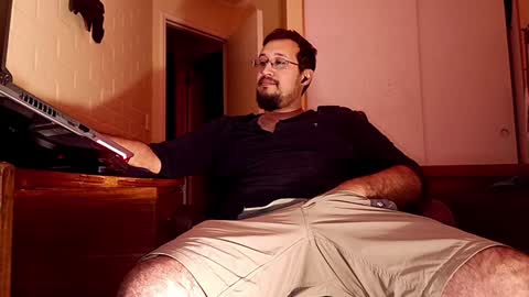 Snapshot of ruck_31 chatting on January 29, 1:37 am  Ruck  online show from January 29, 1:37 am