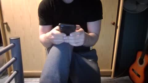 rugby_boy200 online show from April 4, 2:58 pm