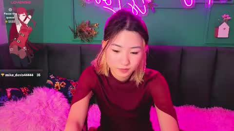 Snapshot of runi_asian chatting on July 13, 1:30 am Runi online show from July 13, 1:30 am