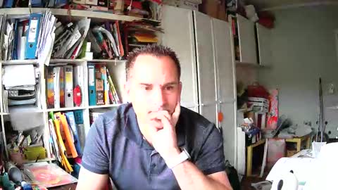 runner1978 online show from April 13, 8:09 am