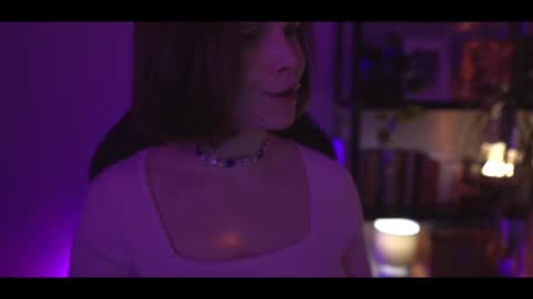 Snapshot of running_with_the_wolves chatting on March 5, 10:32 pm Elena online show from March 5, 10:32 pm