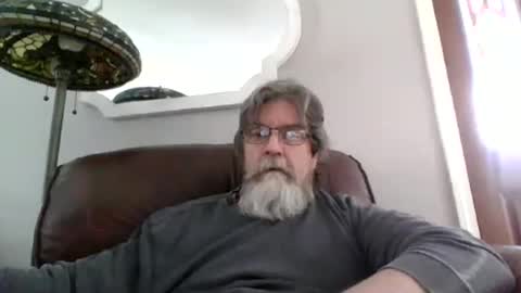 Snapshot of runningaround60 chatting on February 17, 6:25 pm runningaround60 online show from February 17, 6:25 pm