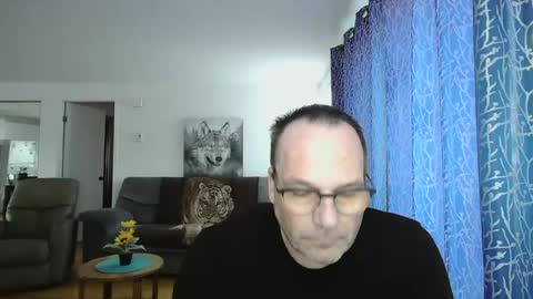 rushse886410 online show from June 28, 6:36 pm