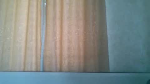 Snapshot of rusqadisx chatting on February 5, 10:20 am rusqadisx online show from February 5, 10:20 am