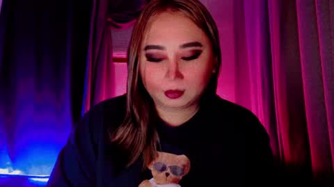 Snapshot of russ_skyxx chatting on February 3, 2:34 pm russ_skyxx online show from February 3, 2:34 pm