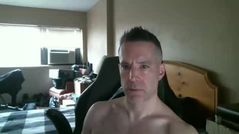 rustic_cuse_777 online show from November 10, 5:12 pm