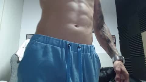 MillionDollarGuy online show from February 15, 3:14 am