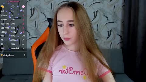 Snapshot of rut___willis chatting on December 22, 11:31 pm MiR online show from December 22, 11:31 pm