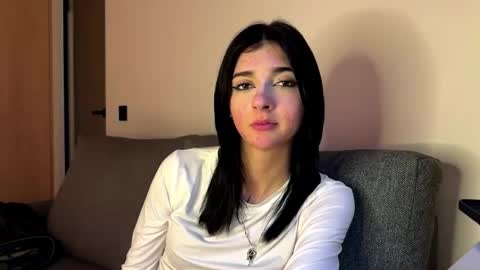 Jess online show from March 29, 5:18 am