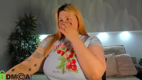 Ruth GMT2 Mon 10 AM - 4 PM Tue 10 AM - 4 PM  Thu 3-9 AM Fri 10 AM - 4 PM Sun 10 AM - 4 PM. online show from November 6, 1:17 am