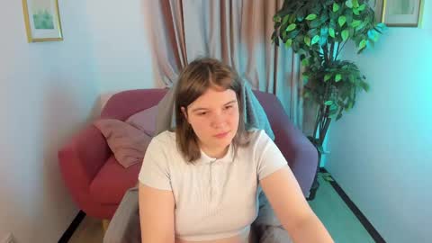 Ruyjin online show from May 25, 11:05 am