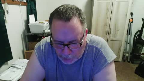 Snapshot of rwzar_1965 chatting on June 17, 3:53 am rwzar_1965 online show from June 17, 3:53 am
