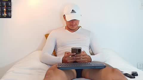 Sr Coast online show from November 3, 10:42 pm