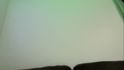 Hard R online show from November 10, 9:19 am