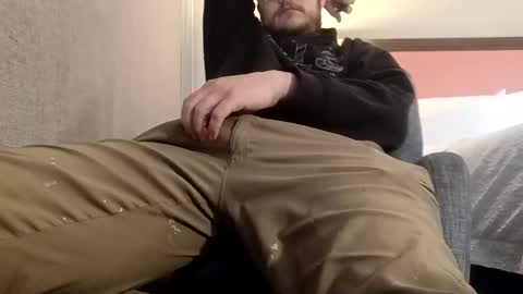 ryan615118 online show from March 10, 2:33 pm