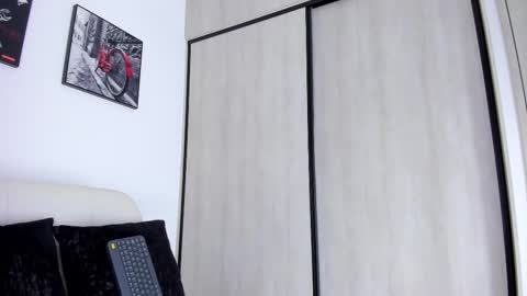 Ryan  online show from February 21, 5:02 am