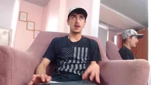 Snapshot of ryan_maxy chatting on January 16, 3:35 pm ryan online show from January 16, 3:35 pm