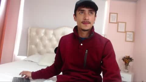 Snapshot of ryan_maxy chatting on January 25, 3:30 pm ryan online show from January 25, 3:30 pm