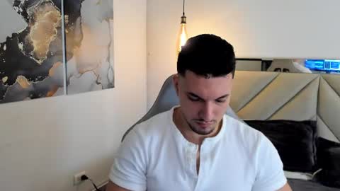 Snapshot of ryan_ward79 chatting on July 11, 11:24 am Ryan online show from July 11, 11:24 am