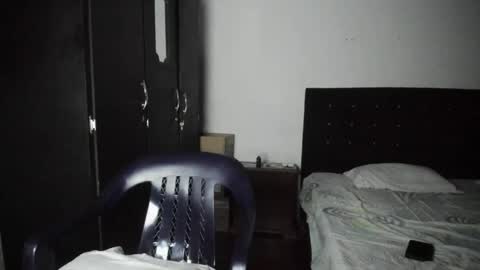 ryan_xc1 online show from September 21, 2:13 am