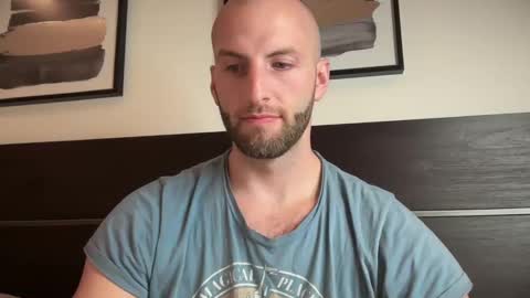 Snapshot of ryanandchadcb chatting on September 30, 9:58 am Ryan  Chad online show from September 30, 9:58 am