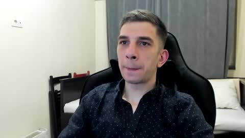 Snapshot of ryandusk chatting on April 17, 8:23 pm Andrew C. online show from April 17, 8:23 pm