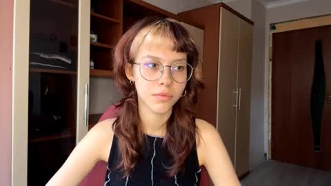 Kate online show from November 10, 8:46 am