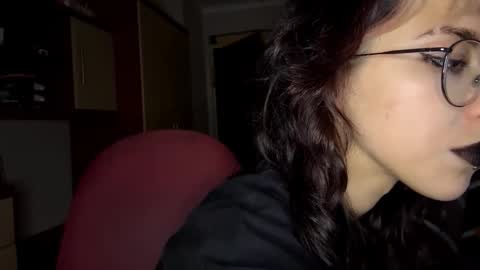 Kate online show from November 20, 4:07 pm