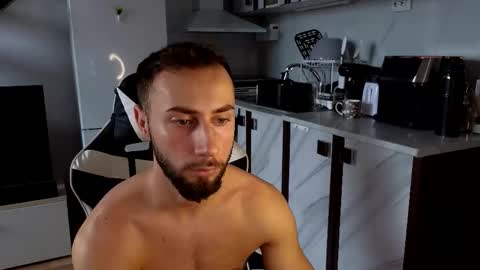 ryanstorm1 online show from November 11, 11:54 am