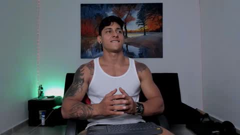 Snapshot of ryanwhite3 chatting on February 2, 10:52 pm ryanwhite3 online show from February 2, 10:52 pm