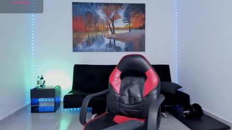 Snapshot of ryanwhite3 chatting on February 5, 11:31 pm ryanwhite3 online show from February 5, 11:31 pm