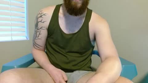 Snapshot of rylancolt chatting on February 12, 12:58 am Rylan Colte online show from February 12, 12:58 am