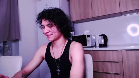 Snapshot of rylanstone chatting on September 10, 8:20 pm Rylan online show from September 10, 8:20 pm