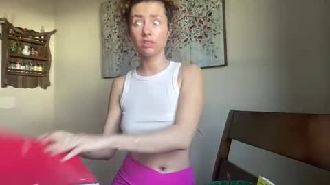 rylanxoxo online show from February 10, 8:24 pm