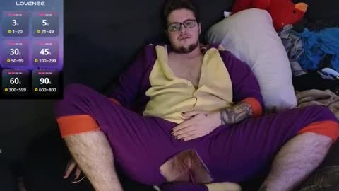 Snapshot of ryleyrainn chatting on November 14, 5:50 am Ryley Rainn online show from November 14, 5:50 am