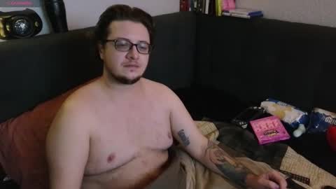 Ryley Rainn online show from March 30, 7:42 am