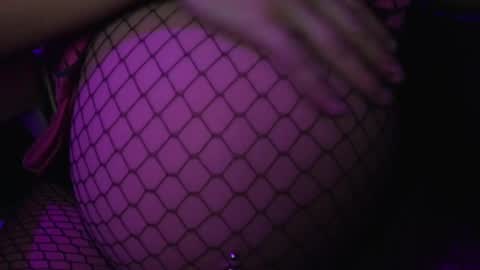 Snapshot of rynn_x chatting on May 14, 7:26 am SINGLE WIDOWED MOM online show from May 14, 7:26 am