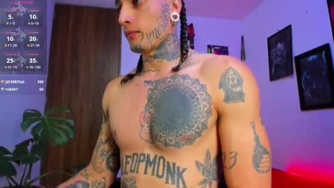 leopmonk help me reach 100 thumbs up online show from March 7, 3:18 pm