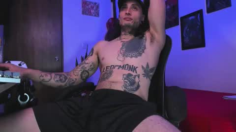 Snapshot of ryuk_it chatting on February 19, 3:46 am leopmonk help me reach 100 thumbs up online show from February 19, 3:46 am