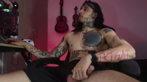 leopmonk help me reach 100 thumbs up online show from March 27, 2:17 am