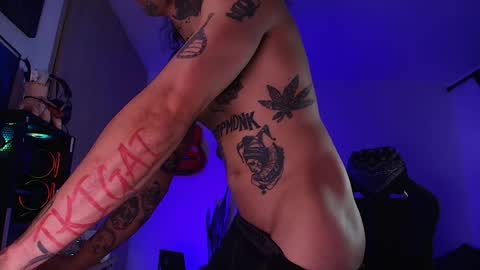 leopmonk help me reach 100 thumbs up online show from April 15, 1:01 am